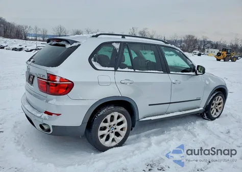 2012 BMW X5 xDrive35I z USA, uszkodzony, nr VIN 5UXZV4C59CL989084